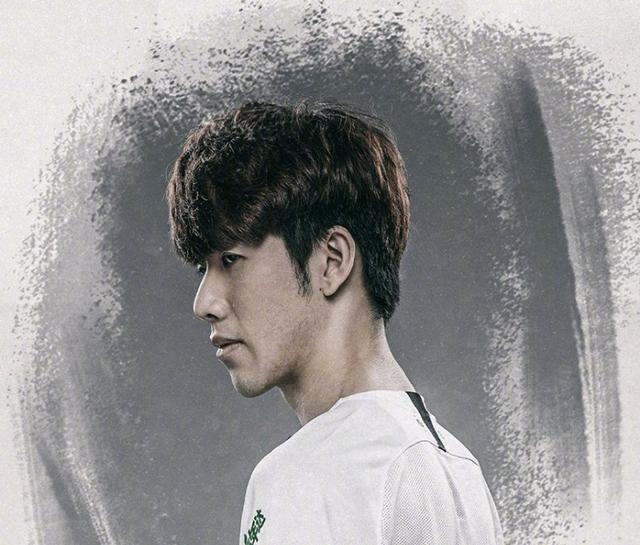 m0NESY ：面对device这种指挥型狙击手时打得更舒服