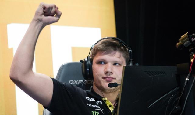 今年英雄联盟S12全球总决赛，将在NBA球队金州勇士主场场馆举行