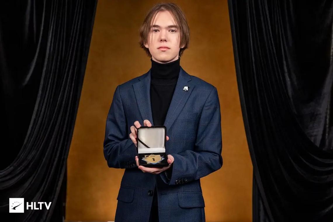 T1 击败任何人的传奇，晋级2025年全球总决赛四分之一决赛