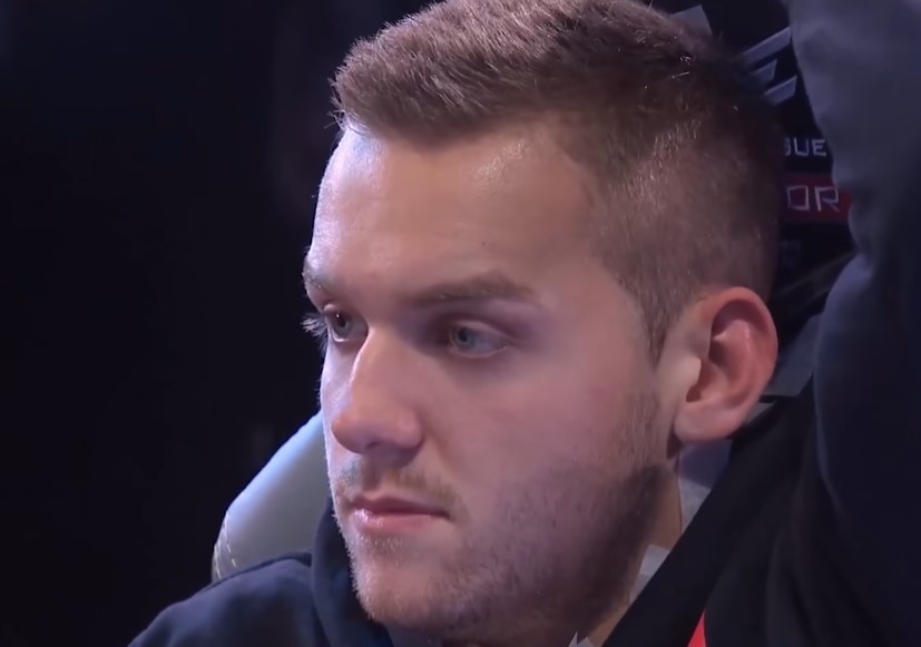 人气颇低LPL夏决虎牙官方实时人数最多仅3.2万 不及瓦EDG夺冠