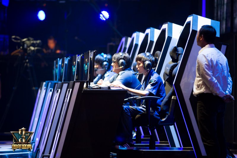 EDG杀手！JackeyLove职业生涯从未在常规赛里输给过EDG