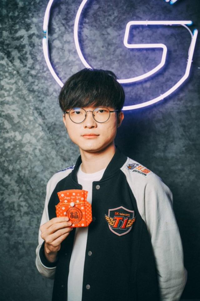 Weibo Gaming post-match interview with Xiaohu ： 新的十年从零开始，每一年都是一个新的起点
