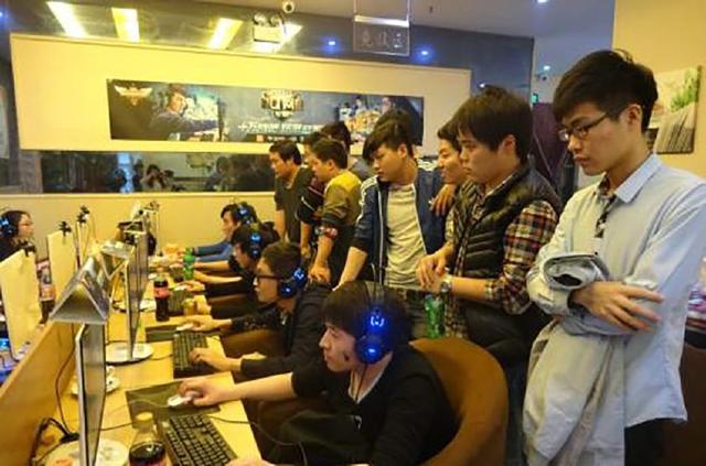 Bilibili Gaming 的训练总监谈到了 Zeus 离开战队的事情，这对 Bilibili Gaming 来说是好事：我们只关心是否能做得更好